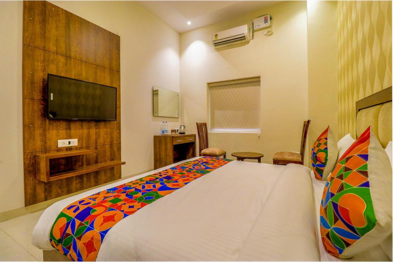 Fabhotel Prime Parisar Amritsar Zewnętrze zdjęcie