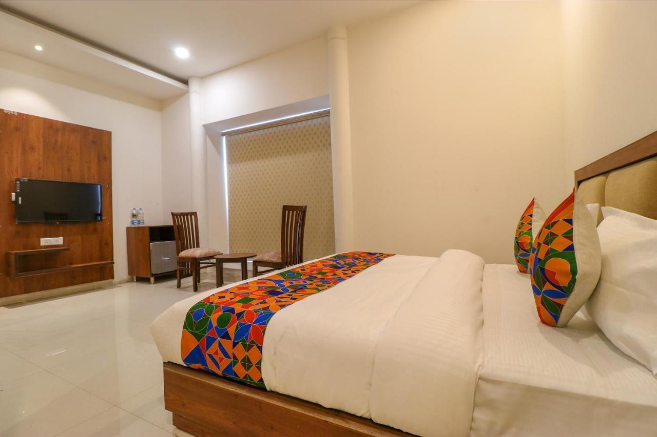 Fabhotel Prime Parisar Amritsar Zewnętrze zdjęcie